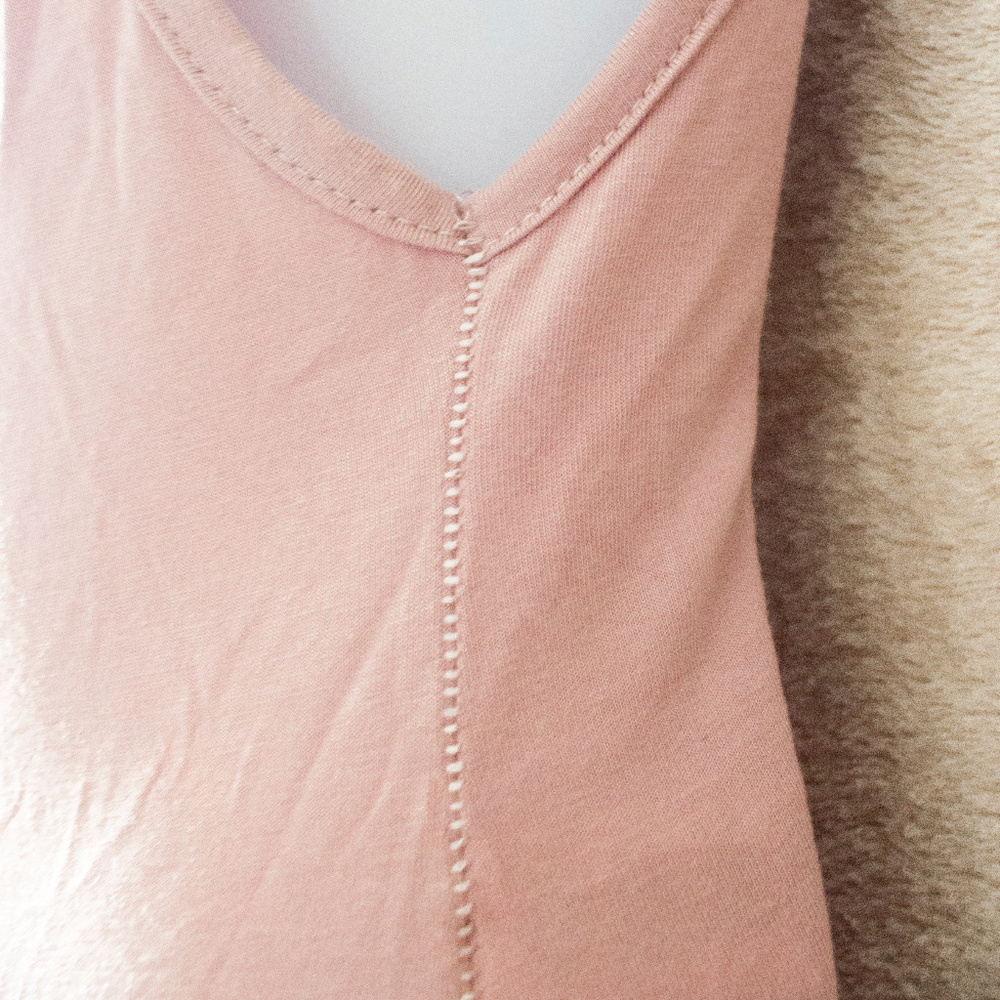 2/$20 NWT Bodysuit Boohoo - Dusty Pink - Picture 5 of 7